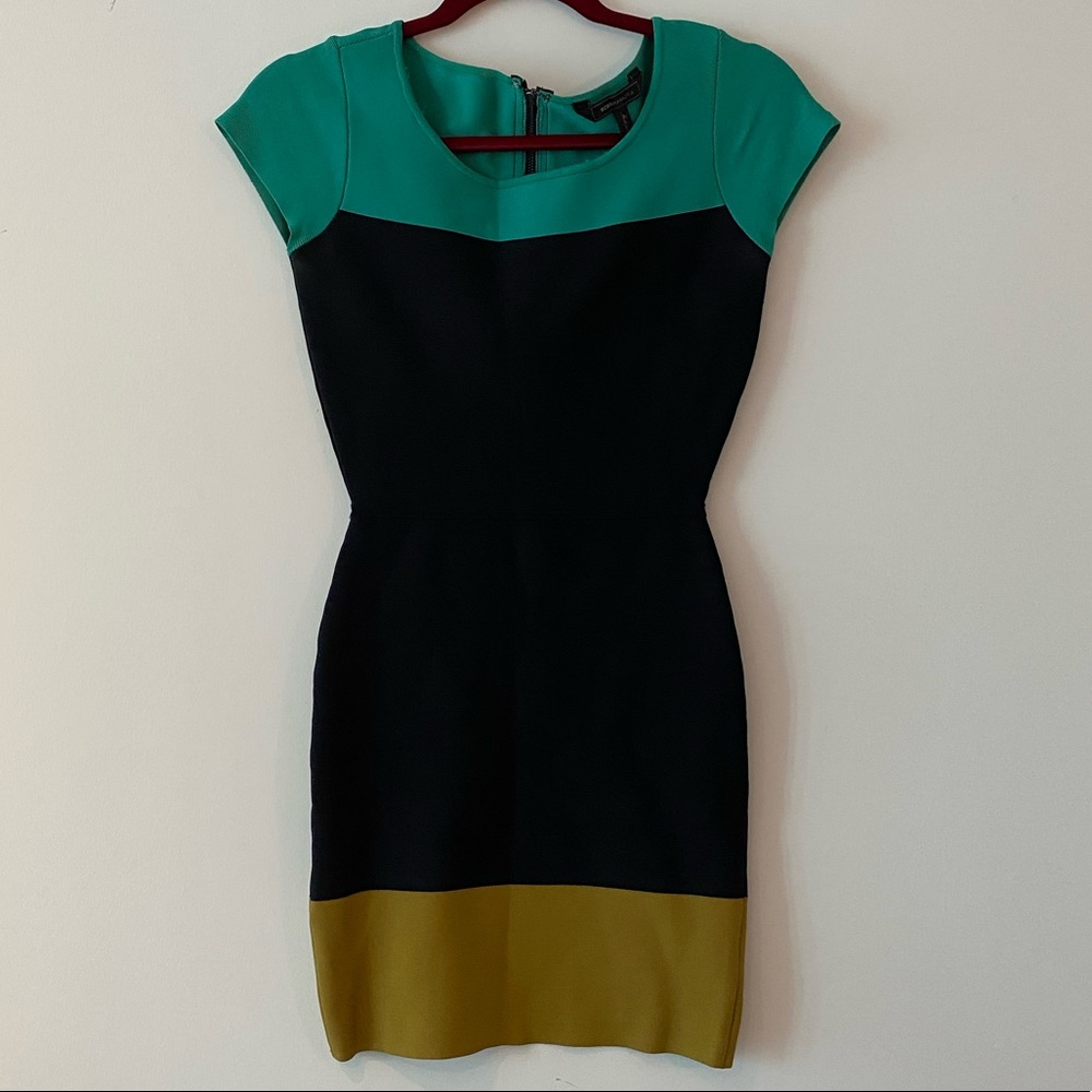 BCBGMaxAzaria DRESS - Picture 2 of 4